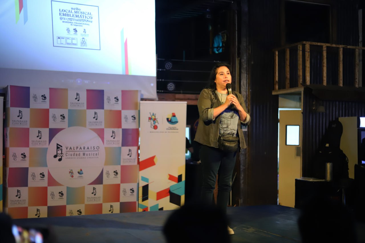 photo_5181609152357707514_y