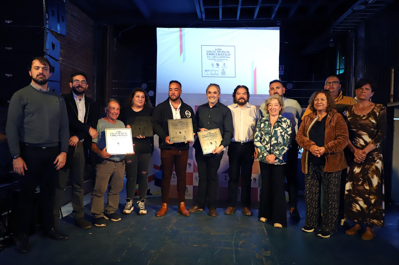 photo_5181609152357707528_y